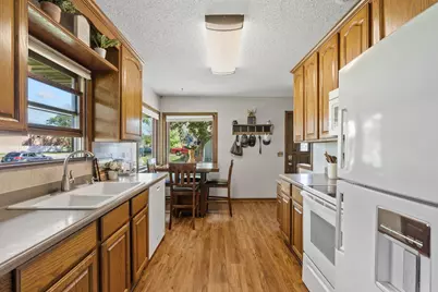 856 Maple Street NE, Spring Lake Park, MN 55432 - Photo 13