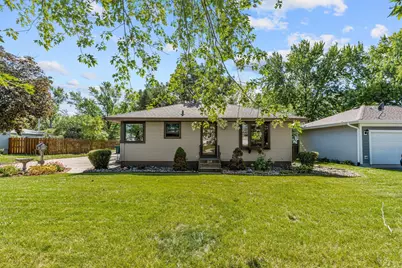 856 Maple Street NE, Spring Lake Park, MN 55432 - Photo 3