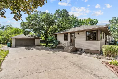 856 Maple Street NE, Spring Lake Park, MN 55432 - Photo 5