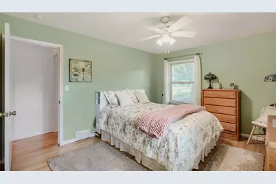 9242 15th Avenue S, Bloomington, MN 55425 - Photo 17