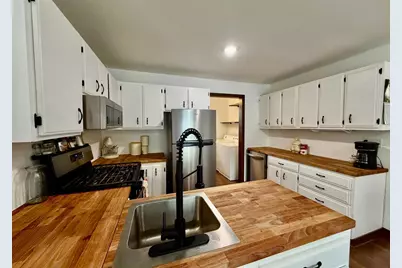 101 Commercial Avenue N, Sandstone, MN 55072 - Photo 11