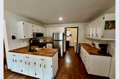 101 Commercial Avenue N, Sandstone, MN 55072 - Photo 5