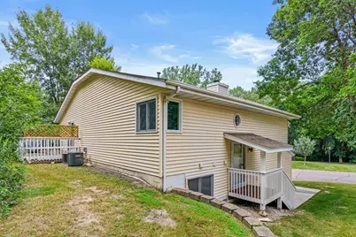 18030 Covington Path, Minnetonka, MN 55345 - Photo 15