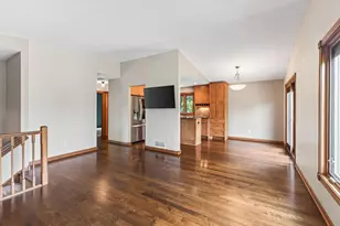 1945 Beaver Dam Ct, Eagan, MN 55122 - Photo 5