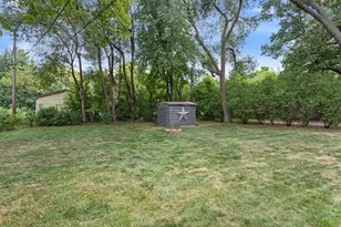 322 Oakwood Dr, Anoka, MN 55303 - Photo 19