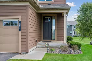 12037 84th Way N, Maple Grove, MN 55369 - Photo 5