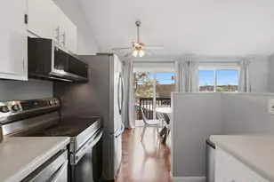 2313 Territorial Rd, Saint Paul, MN 55114 - Photo 9