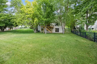 18462 Gladstone Boulevard N, Maple Grove, MN 55311 - Photo 59