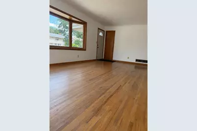 1600 Suburban Avenue, Saint Paul, MN 55106 - Photo 7
