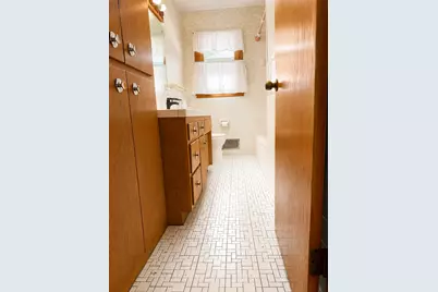 1600 Suburban Avenue, Saint Paul, MN 55106 - Photo 15