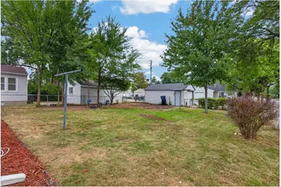 4900 Thomas Avenue N, Minneapolis, MN 55430 - Photo 9