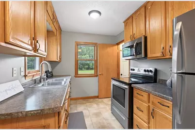 4900 Thomas Avenue N, Minneapolis, MN 55430 - Photo 5