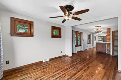 4747 Camden Avenue N, Minneapolis, MN 55430 - Photo 9