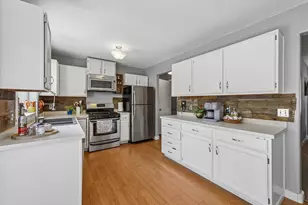 4128 New York Ave, Eagan, MN 55123 - Photo 9