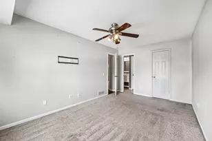 12311 Oak Leaf Ct, Burnsville, MN 55337 - Photo 11
