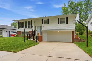 2307 17 1/2 Street NW, Rochester, MN 55901 - Photo 3