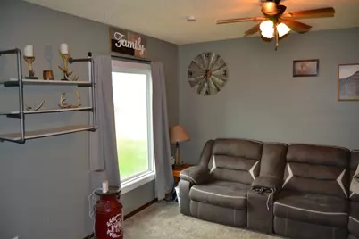 213 3rd Street W, Jasper, MN 56144 - Photo 5