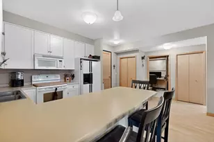 1401 N Lakeshore Dr, Lake City, MN 55041 - Photo 5