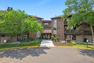 3420 Golfview Dr, Eagan, MN 55123 - Photo 1