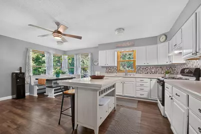 618 1st Street N, Waterville, MN 56096 - Photo 9