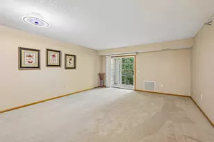 15550 Linnet St NW, Andover, MN 55304 - Photo 9