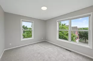 788 Cedar St, Saint Paul, MN 55103 - Photo 31