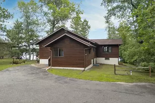 36864 Goodrich Ln, Crosslake, MN 56442 - Photo 9