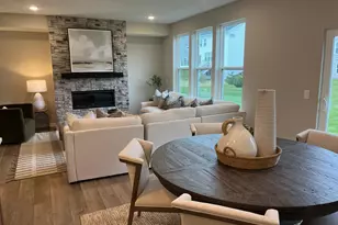 10398 McGregor Blvd, Woodbury, MN 55129 - Photo 5