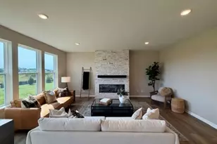 4633 Island Park Drive, Woodbury, MN 55129 - Photo 7
