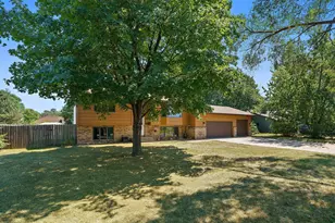 7716 Humboldt Ave N, Brooklyn Park, MN 55444 - Photo 33