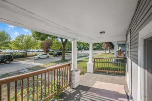 2124 Fremont Ave N, Minneapolis, MN 55411 - Photo 3