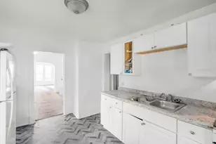 2124 Fremont Ave N, Minneapolis, MN 55411 - Photo 27