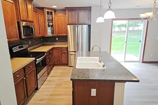 15385 60th Ave N, Plymouth, MN 55446 - Photo 9