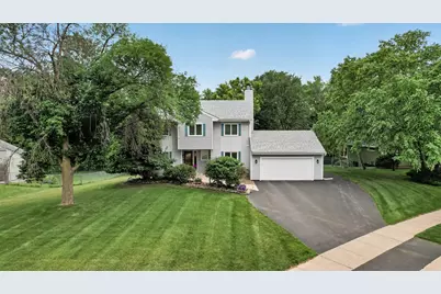 18425 Harrogate Drive, Eden Prairie, MN 55346 - Photo 3