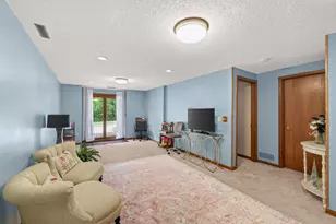18425 Harrogate Dr, Eden Prairie, MN 55346 - Photo 45