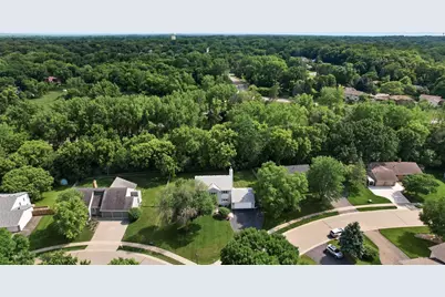 18425 Harrogate Drive, Eden Prairie, MN 55346 - Photo 61