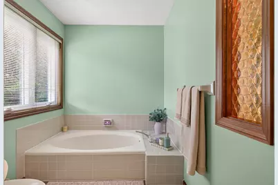 18425 Harrogate Drive, Eden Prairie, MN 55346 - Photo 35