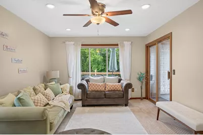 18425 Harrogate Drive, Eden Prairie, MN 55346 - Photo 13