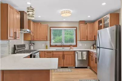 18425 Harrogate Drive, Eden Prairie, MN 55346 - Photo 23