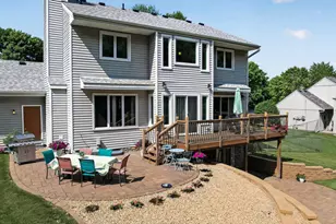 18425 Harrogate Dr, Eden Prairie, MN 55346 - Photo 59