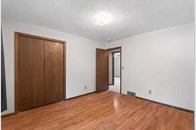 1105 W 155th Street, Burnsville, MN 55306 - Photo 21