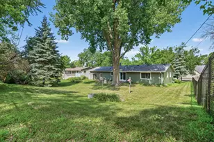 1105 W 155th St, Burnsville, MN 55306 - Photo 37
