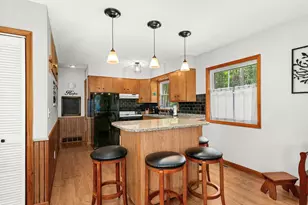 29969 Sunny Beach Rd, Grand Rapids, MN 55744 - Photo 9