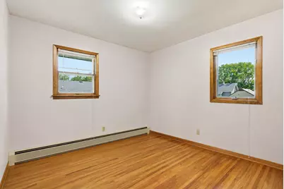 807 N Renville Street, Winthrop, MN 55396 - Photo 11