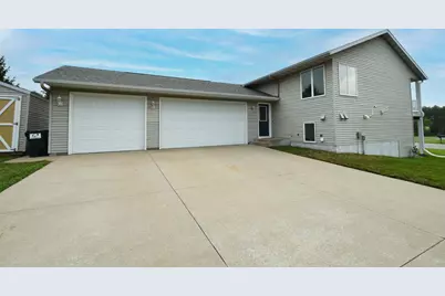 101 6th Avenue NE, Elgin, MN 55932 - Photo 1