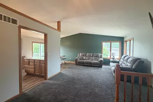 101 6th Ave N E, Elgin, MN 55932 - Photo 15