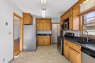 1554 Chamber St, Saint Paul, MN 55106 - Photo 15