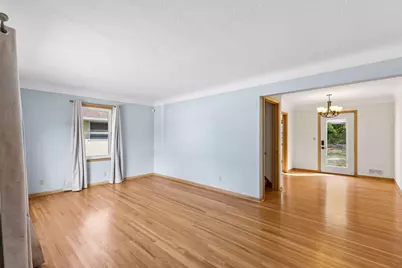 1554 Chamber Street, Saint Paul, MN 55106 - Photo 3