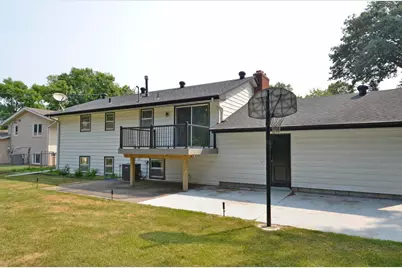 2226 Pleasant View Drive, New Brighton, MN 55112 - Photo 3