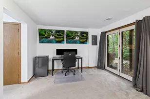 3253 Evergreen Dr, Eagan, MN 55121 - Photo 25